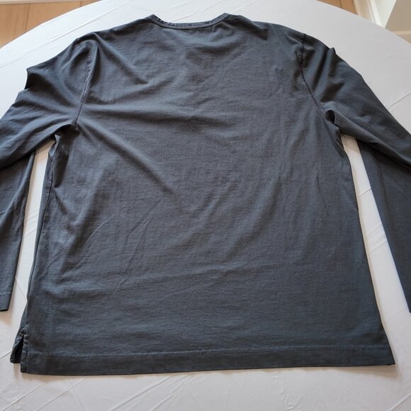 Banana Republic | SUPIMA® Cotton Henley T-Shirt | Size Large - Picture 4 of 11